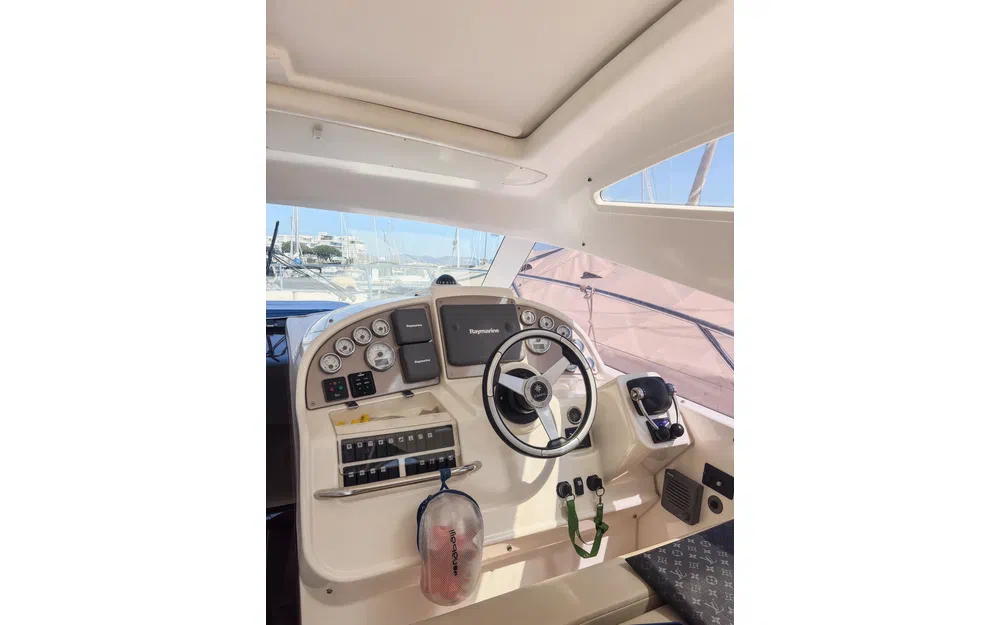 slider 7 Jeanneau Prestige 34 S