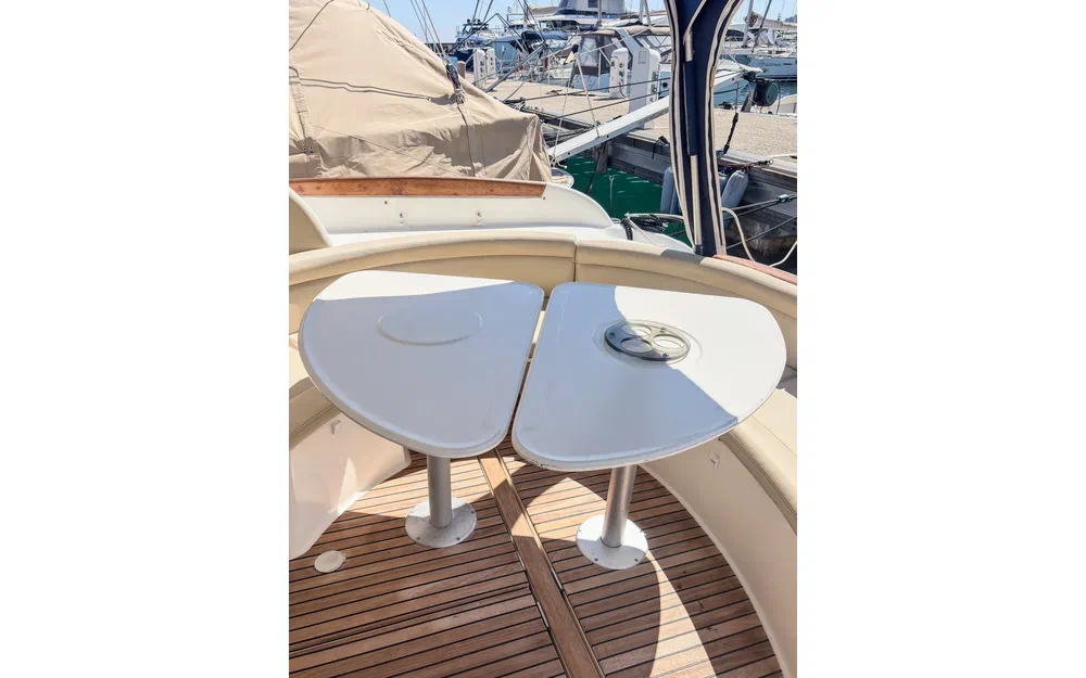 slider 9 Jeanneau Prestige 34 S