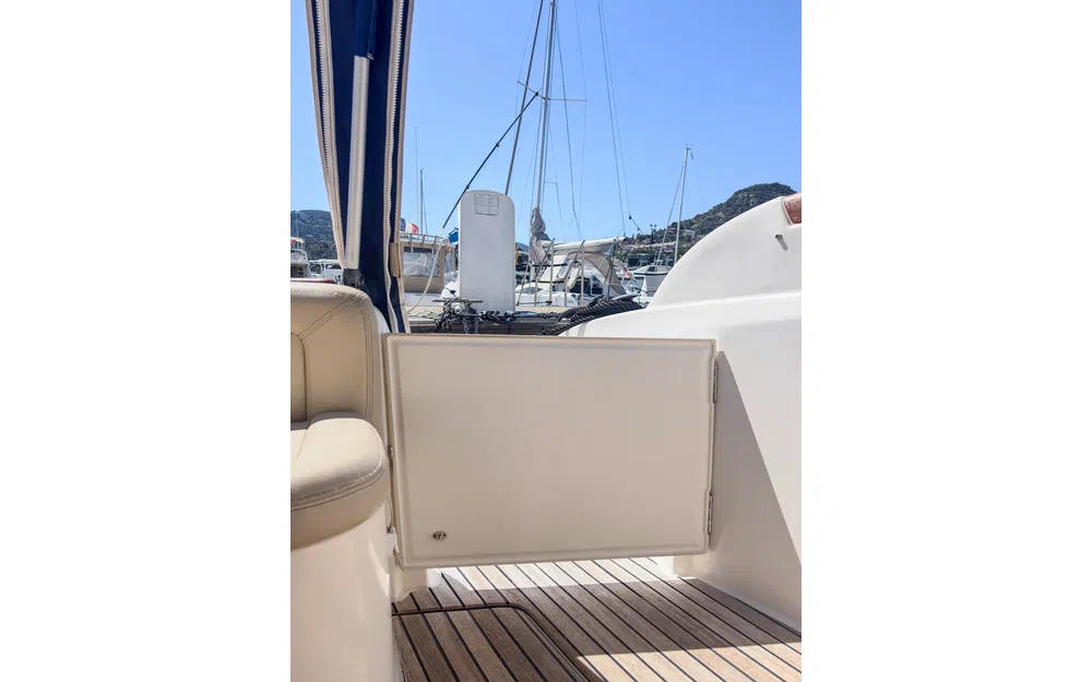 slider 20 Jeanneau Prestige 34 S