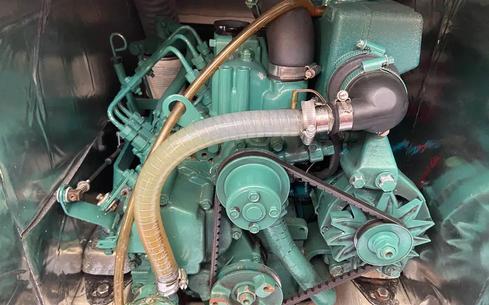 slider 19 Moa Technica RO 900