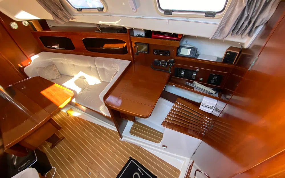 slider 6 Moa Technica RO 900