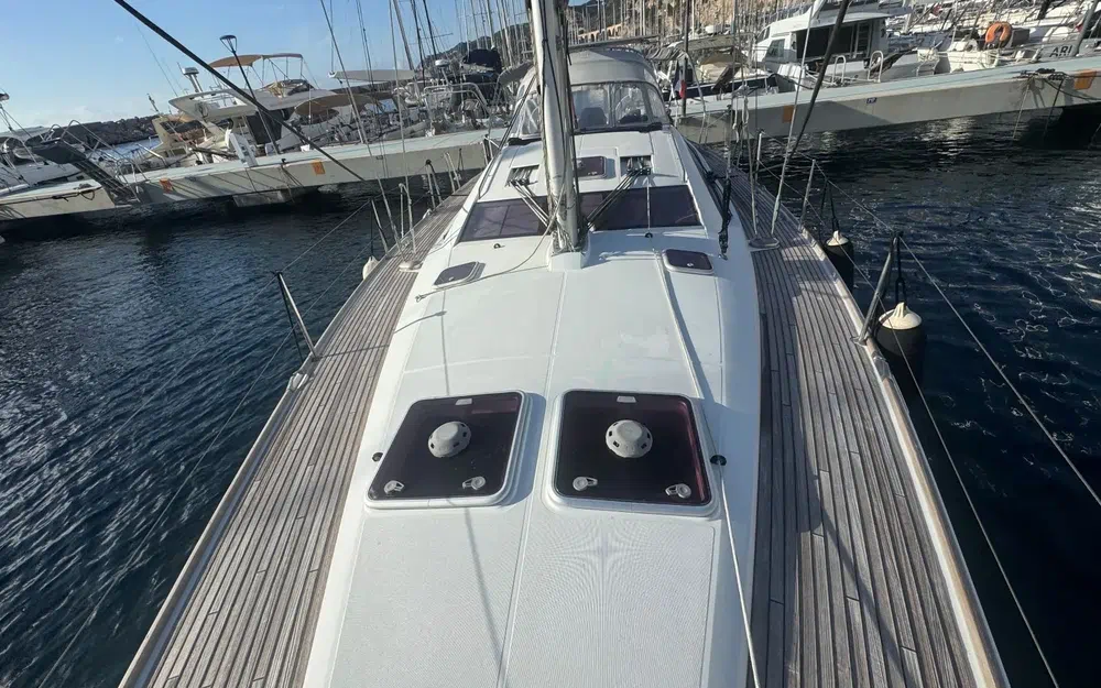 slider 14 Jeanneau Sun Odyssey 50 DS