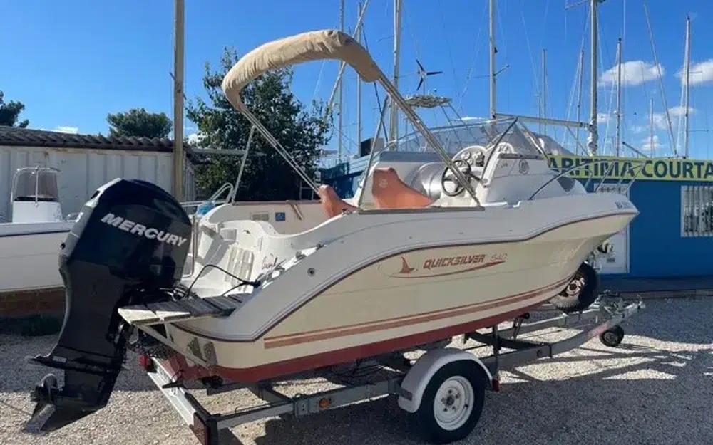 slider 4 Quicksilver 540 Cruiser