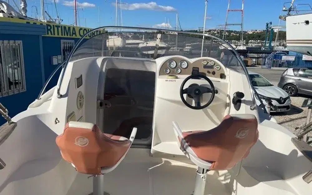 slider 7 Quicksilver 540 Cruiser