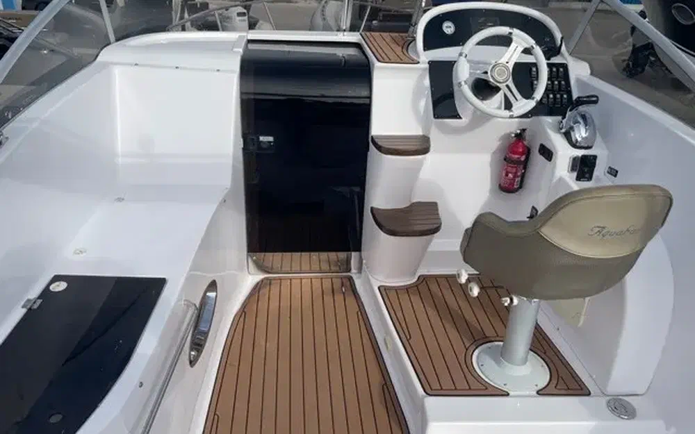 slider 18 Aquabat Sport Cruiser 24