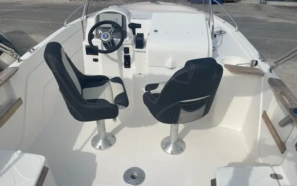 slider 11 B2 Marine Cap Ferret 652