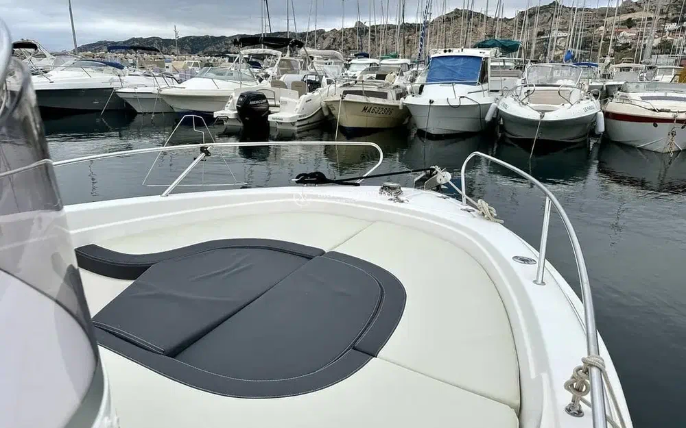 slider 19 B2 Marine Cap Ferret 652