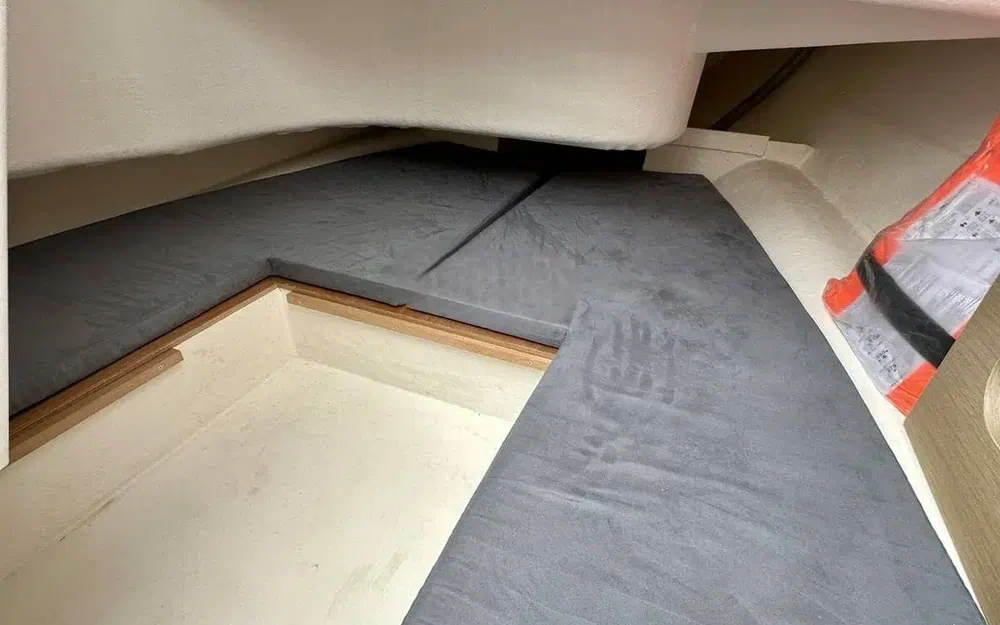 slider 24 B2 Marine Cap Ferret 652