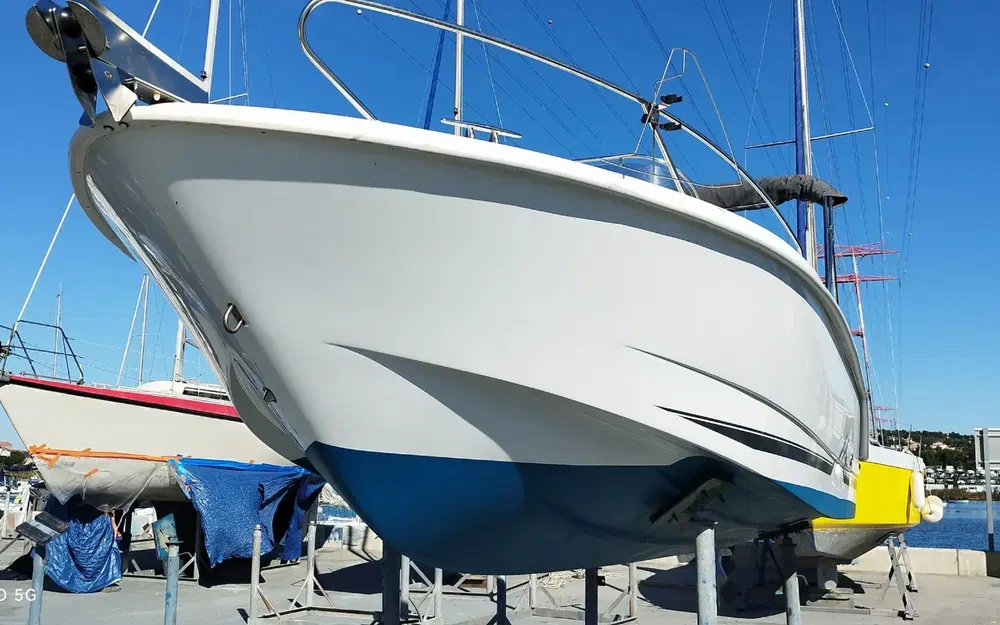 slider 4 B2 Marine Cap Ferret 652