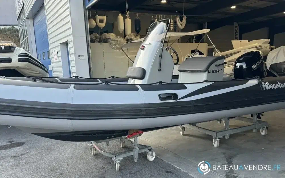 slider 1 Adventure Vesta 550