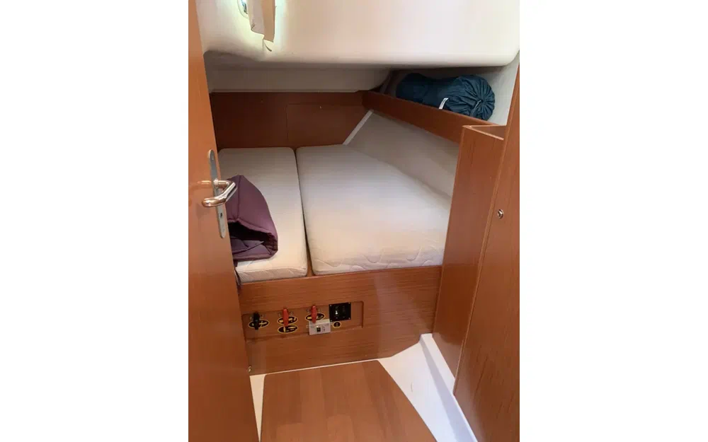 slider 26 Beneteau Cyclades 39.3