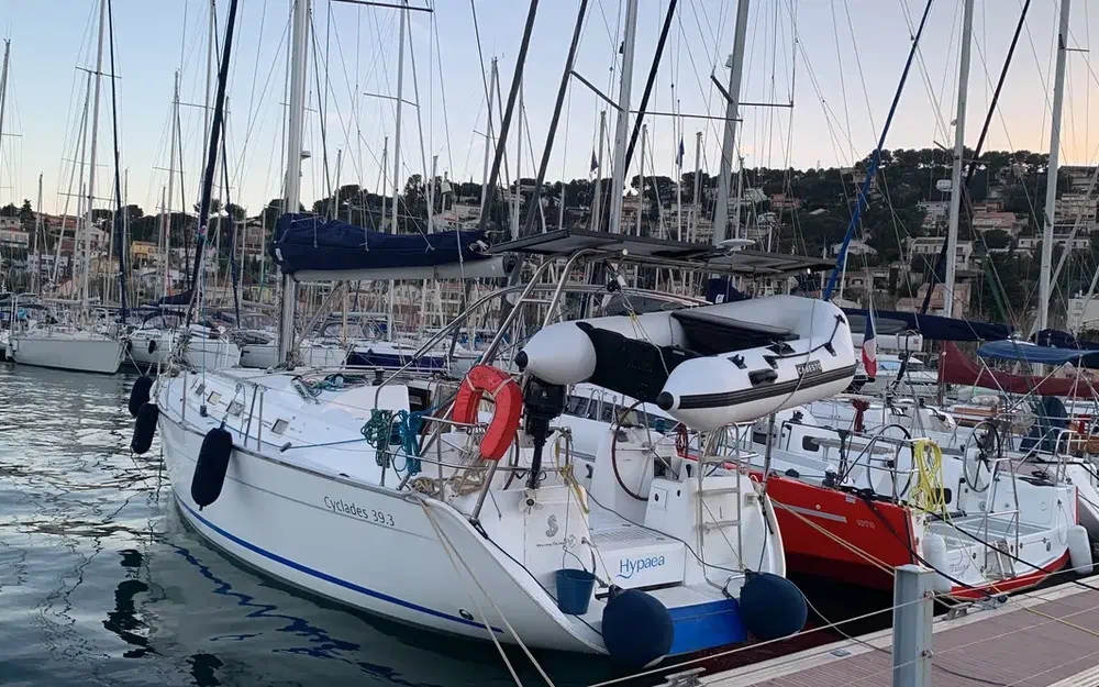 slider 4 Beneteau Cyclades 39.3