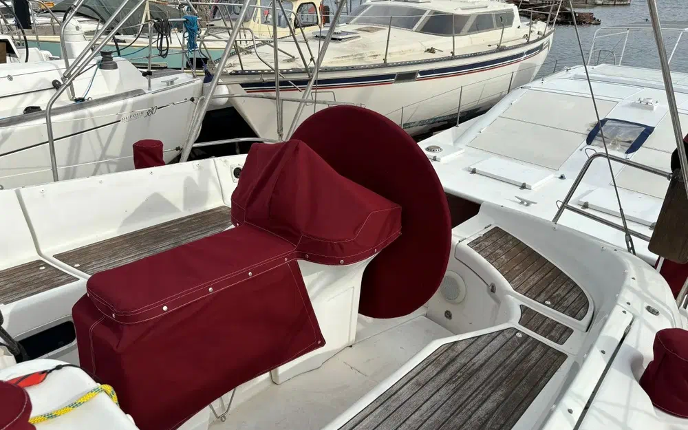 slider 16 Beneteau Oceanis 411