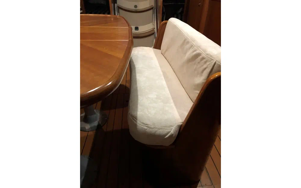 slider 36 Beneteau Oceanis 411