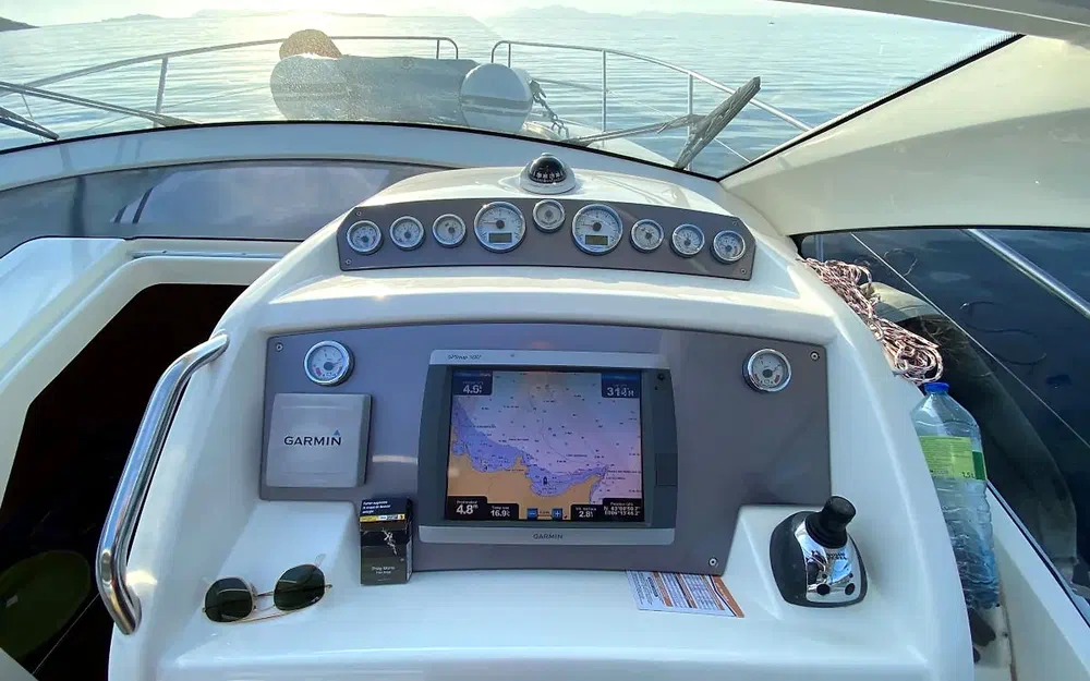 slider 18 Jeanneau Leader 10