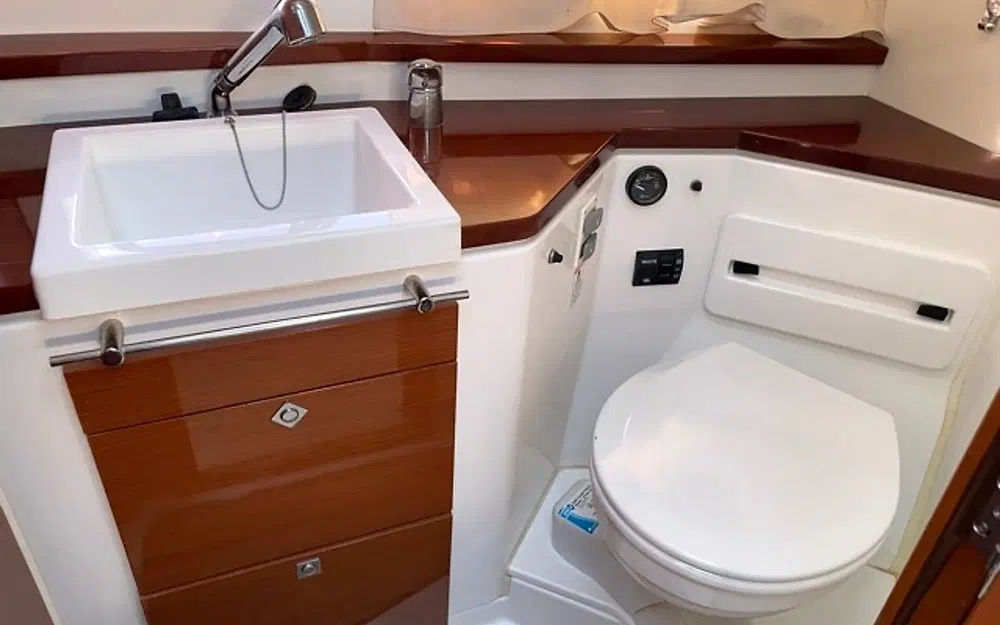 slider 27 Jeanneau Leader 10