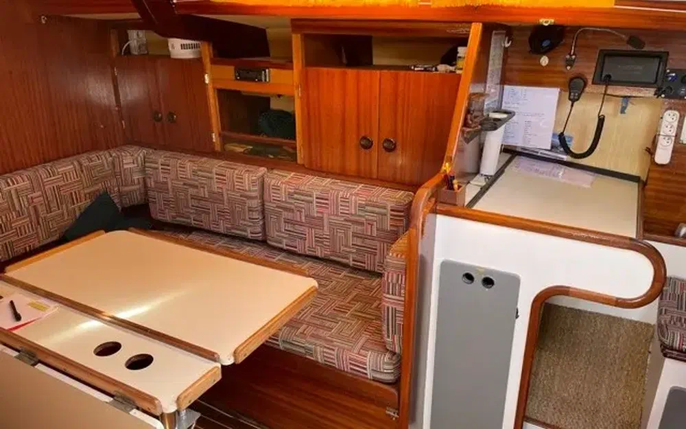 slider 16 Jeanneau Melody