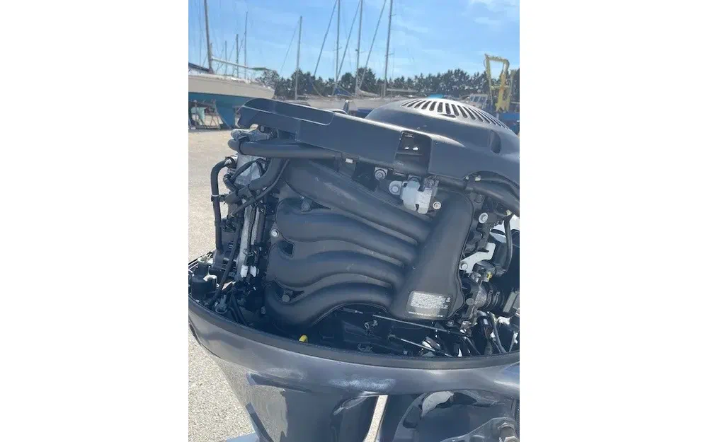 slider 10 Pacific Craft 545 Open