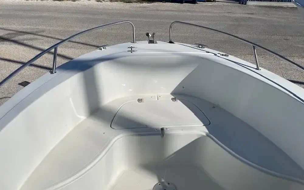 slider 14 Pacific Craft 545 Open