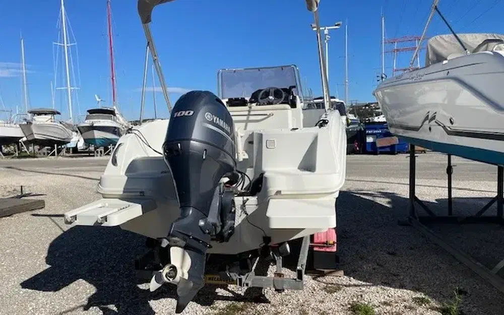 slider 4 Pacific Craft 545 Open