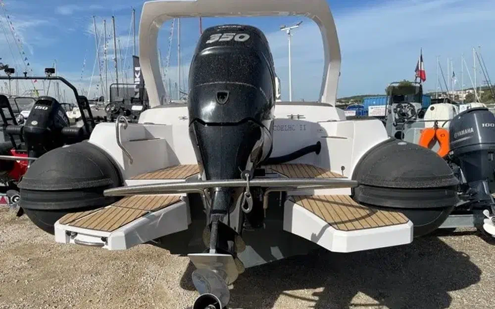 slider 6 Italboats STINGHER 30 GT