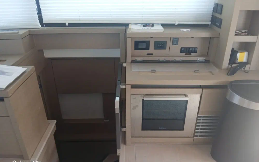 slider 26 Prestige Yachts PRESTIGE 630