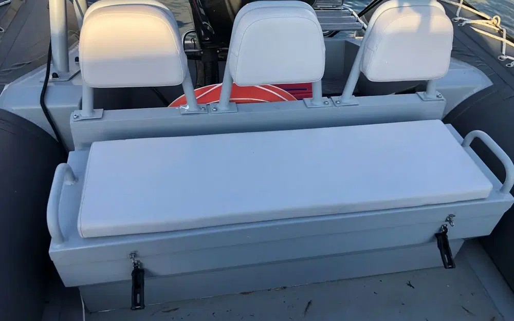 slider 7 HF Marine Highfield Ocean Master 590