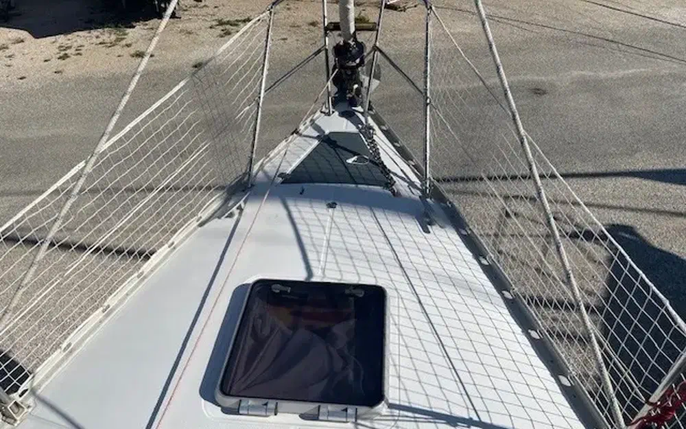 slider 10 Jeanneau Selection 37