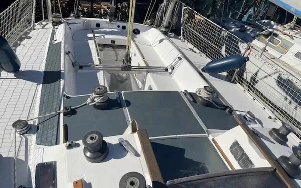 slider 19 Jeanneau Selection 37