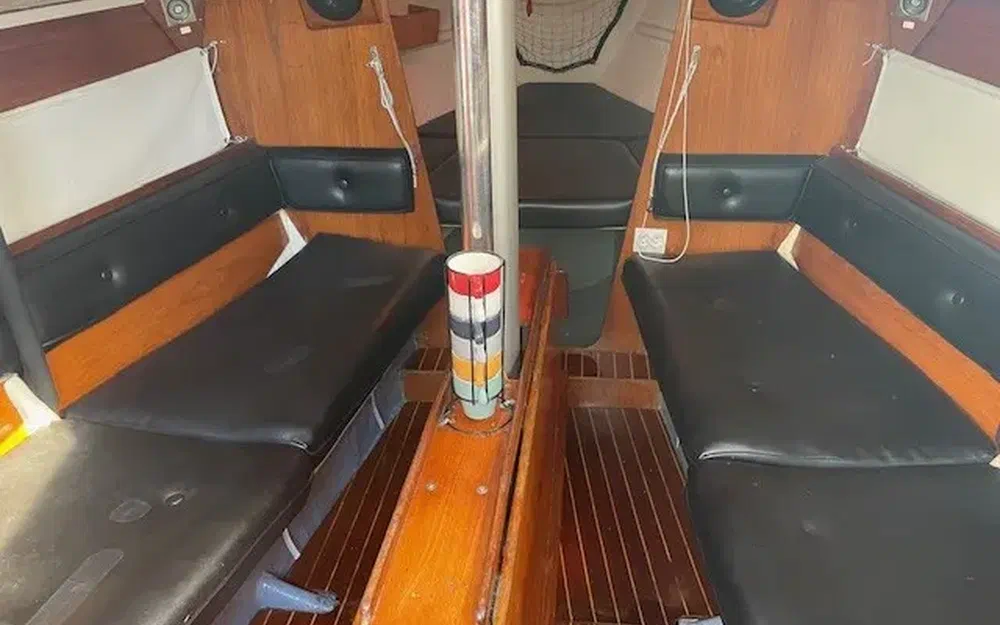 slider 23 Jeanneau Selection 37