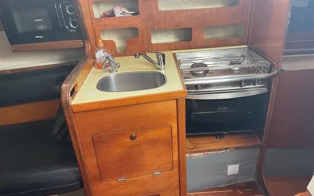 slider 27 Jeanneau Selection 37