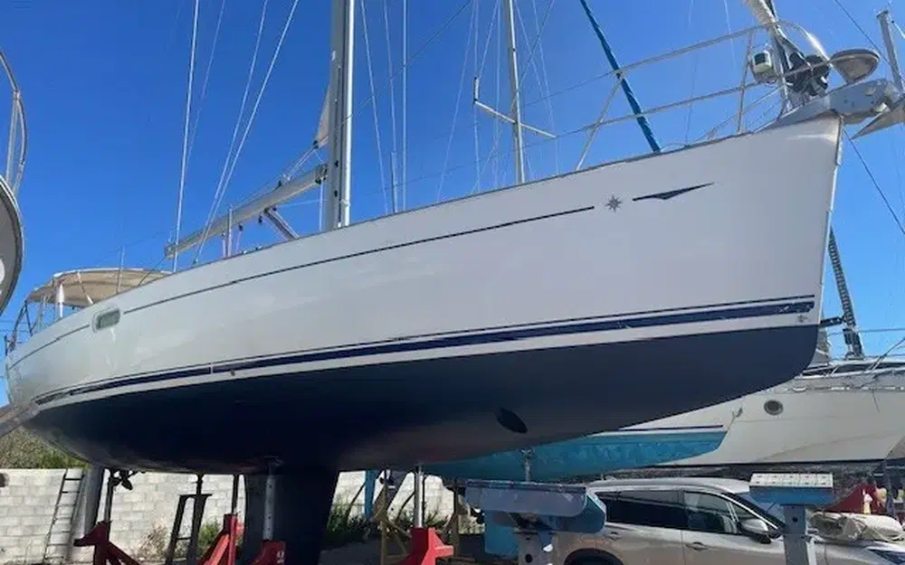 slider 1 Jeanneau Sun Odyssey 49