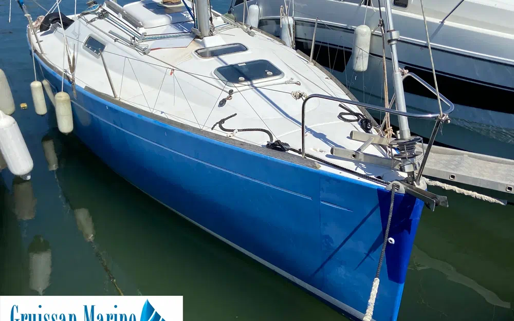 slider 0 Beneteau First 260 Spirit