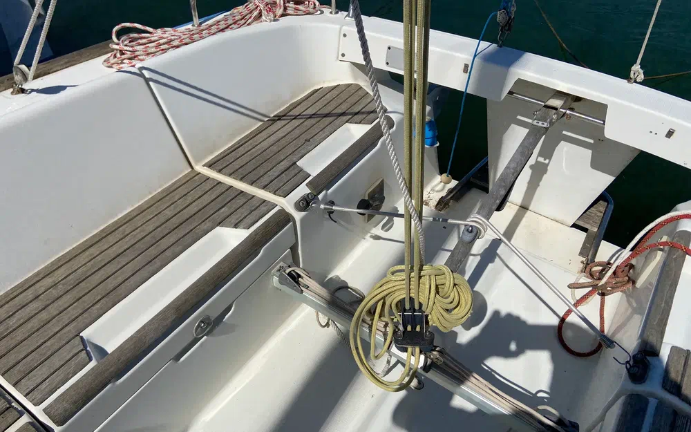 slider 8 Beneteau First 260 Spirit