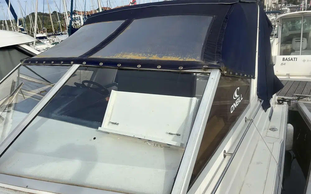 slider 10 Fairline Carrera 24