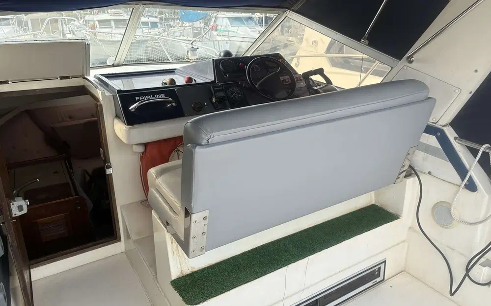 slider 15 Fairline Carrera 24