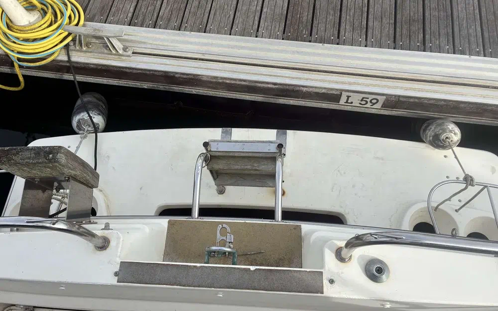 slider 16 Fairline Carrera 24