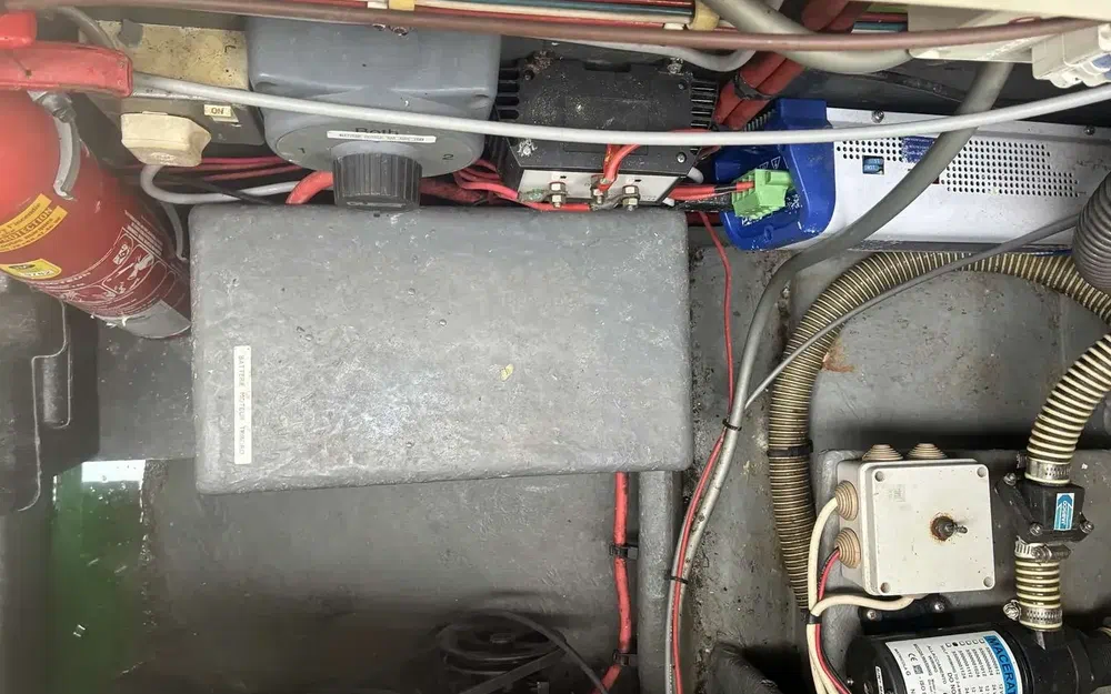 slider 35 Fairline Carrera 24