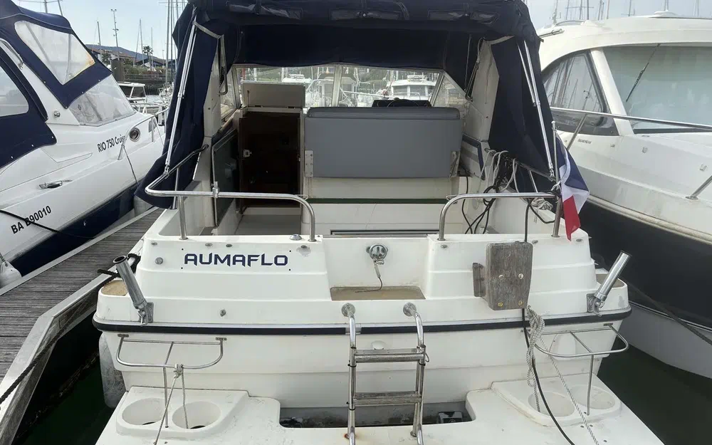 slider 2 Fairline Carrera 24