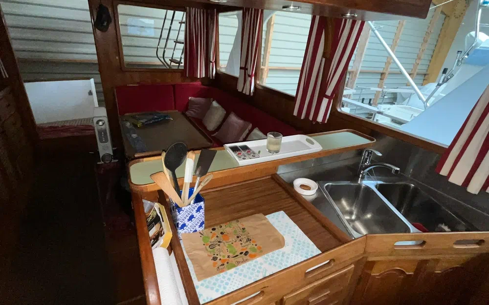 slider 5 Chung HWA 42 Blue Ocean