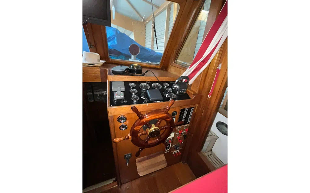 slider 7 Chung HWA 42 Blue Ocean