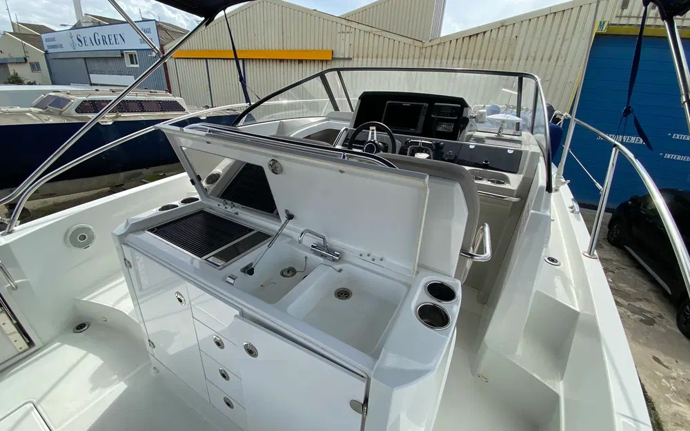 slider 1 Jeanneau Cap Camarat 10.5 WA