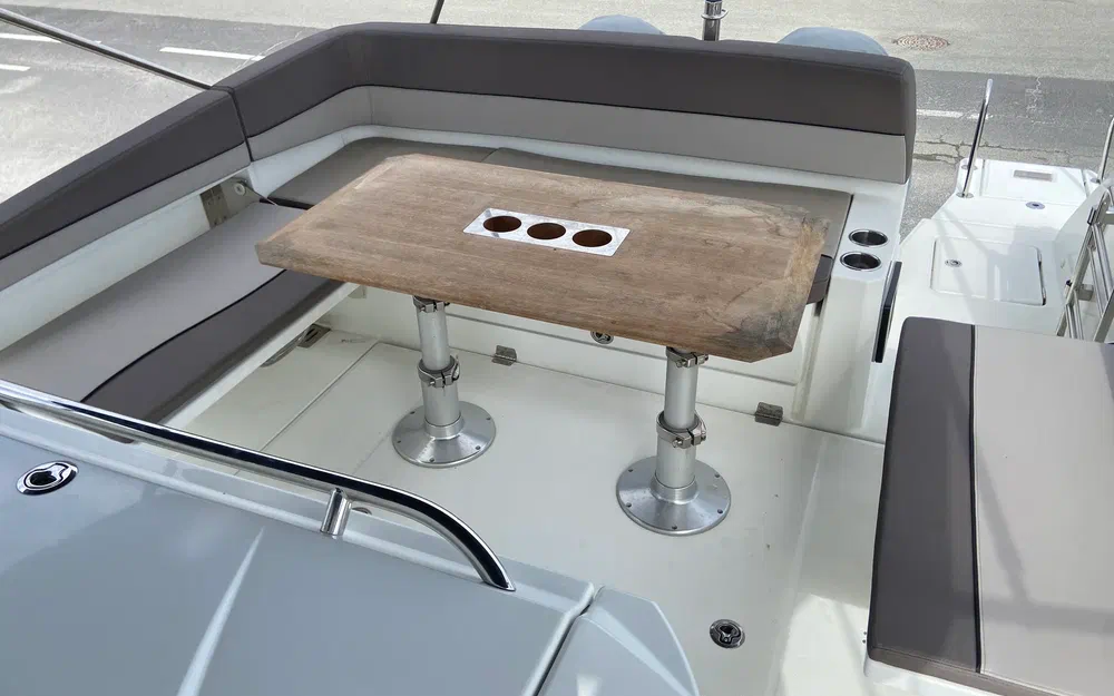 slider 4 Jeanneau Cap Camarat 10.5 WA