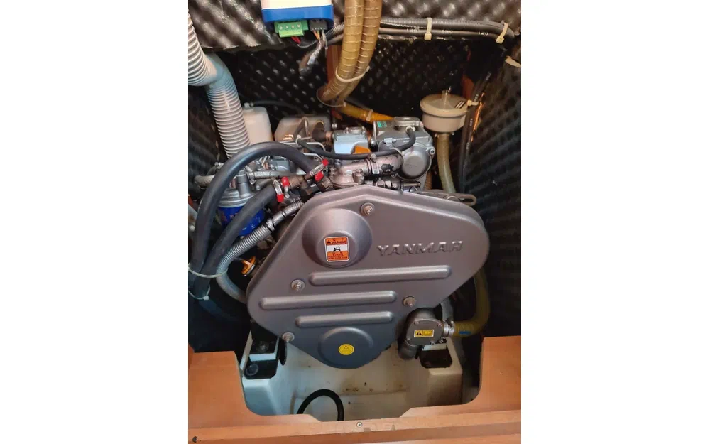 slider 3 Beneteau Oceanis 373 Clipper