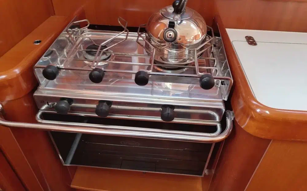 slider 5 Beneteau Oceanis 373 Clipper