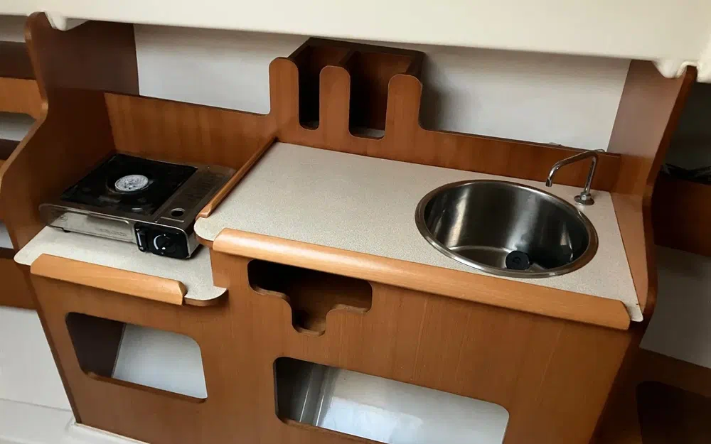 slider 13 Jeanneau Sun 2500