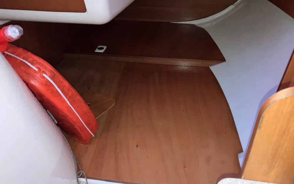 slider 14 Jeanneau Sun 2500