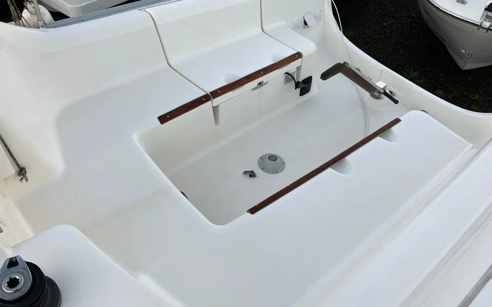 slider 6 Jeanneau Sun 2500