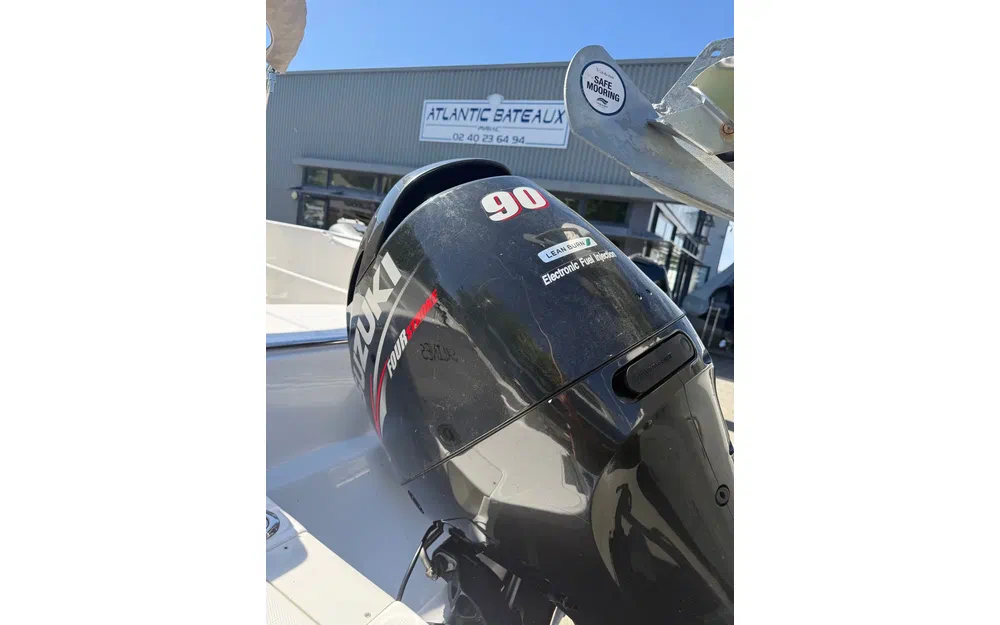 slider 8 B2 Marine Cap Ferret 572 Cruiser