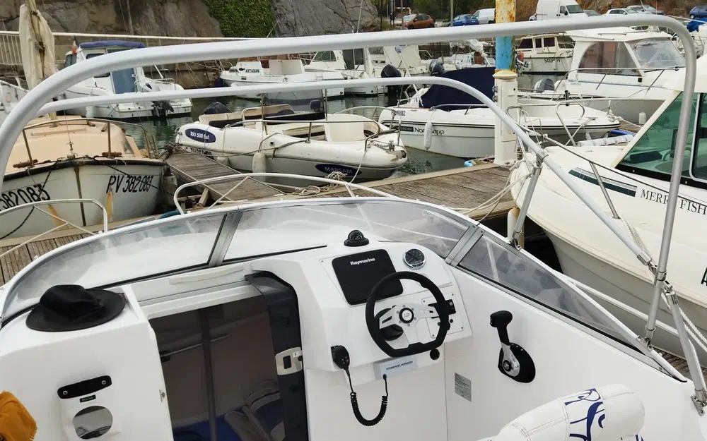 slider 2 Lema Koper 19